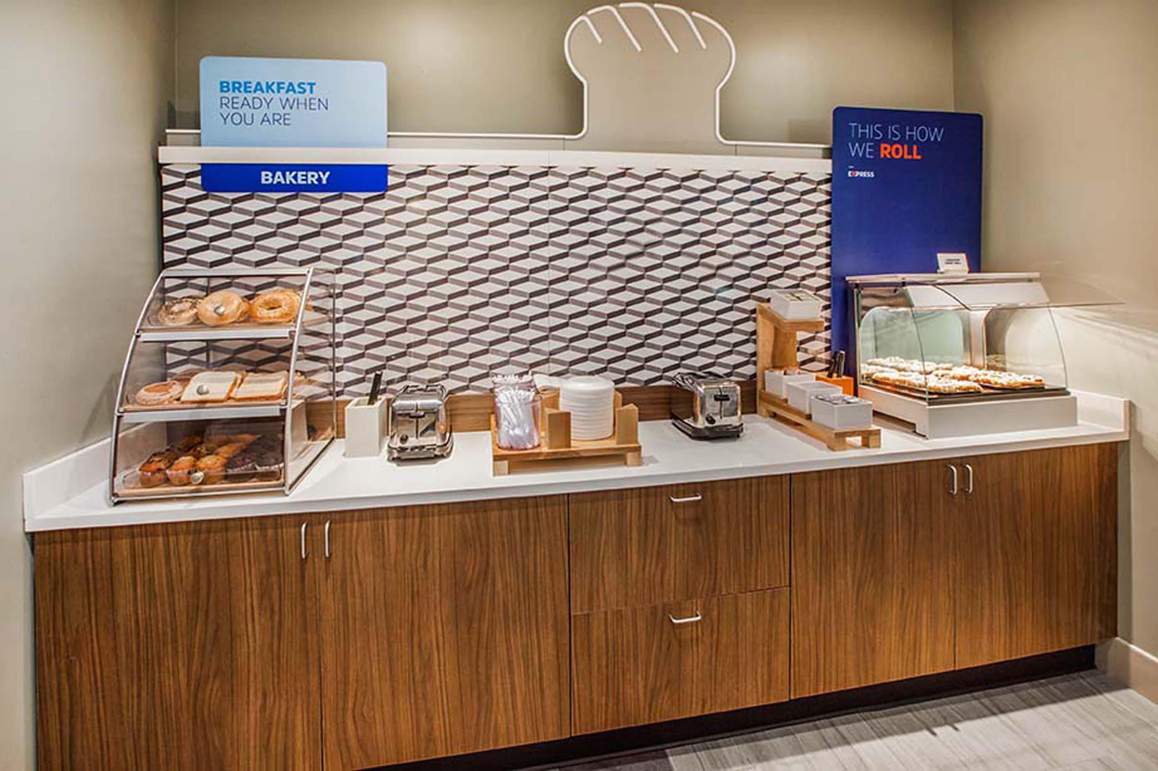 Holiday Inn Express Baltimore At The Stadiums By Ihg Exteriér fotografie